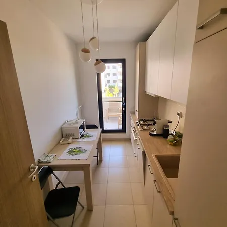 Greenfield Baneasa Airport Therme Apartman 3*